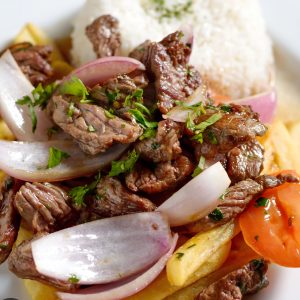 Lomo saltado