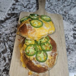Jalapeno and Cheese Bagel with jalapeno schmear (6)